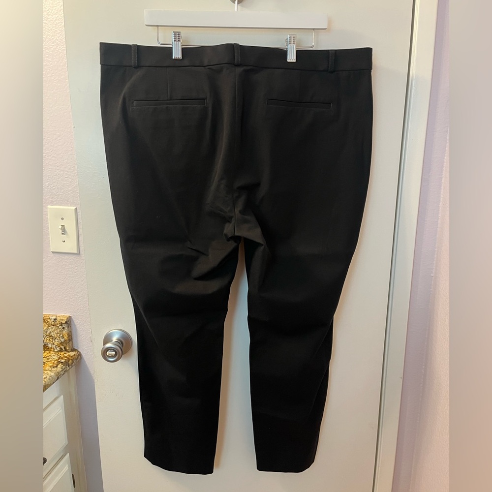 Banana Republic Black Dress Pants- Sloan Size 20- NWT Retail $90 - Picture 5 of 5